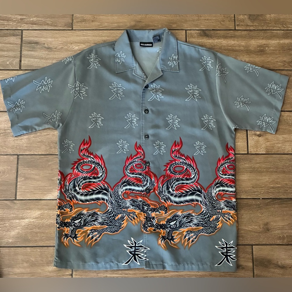 Vintage 90s Y2K ODO Short Sleeve Shirt Mens Japanese Flame Dragon
